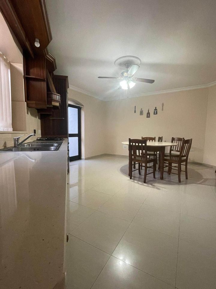 4 Bedroom Ensuite Villa for Long Let in Naxxar - €2,500/month photo 3