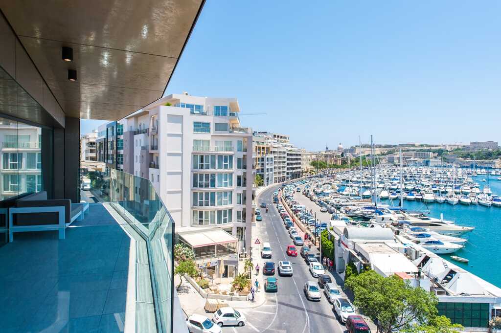 3 Bedroom Apartment for Long Let in Ta' Xbiex - €2,750/month photo 16