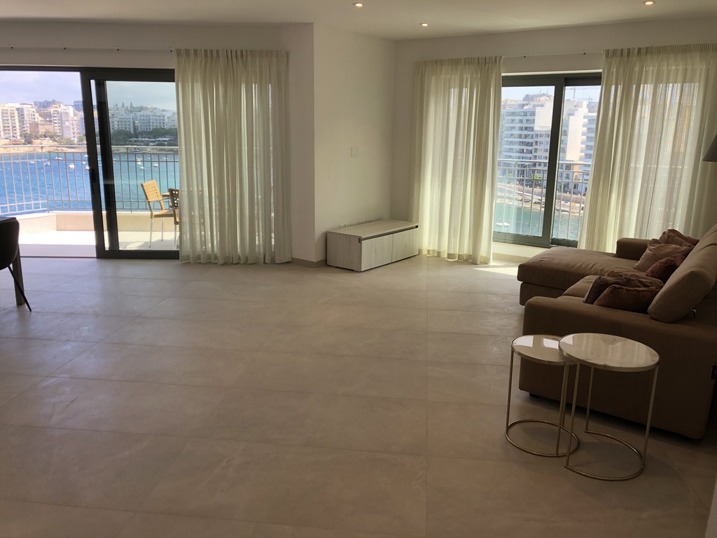 2 Bedroom Apartment for Long Let in St. Julian's - €2,700/month photo 5