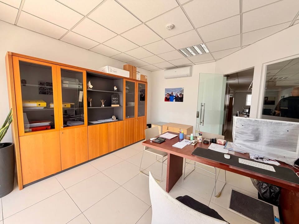 Bright & Modern 90 sqm Office in Birkirkara