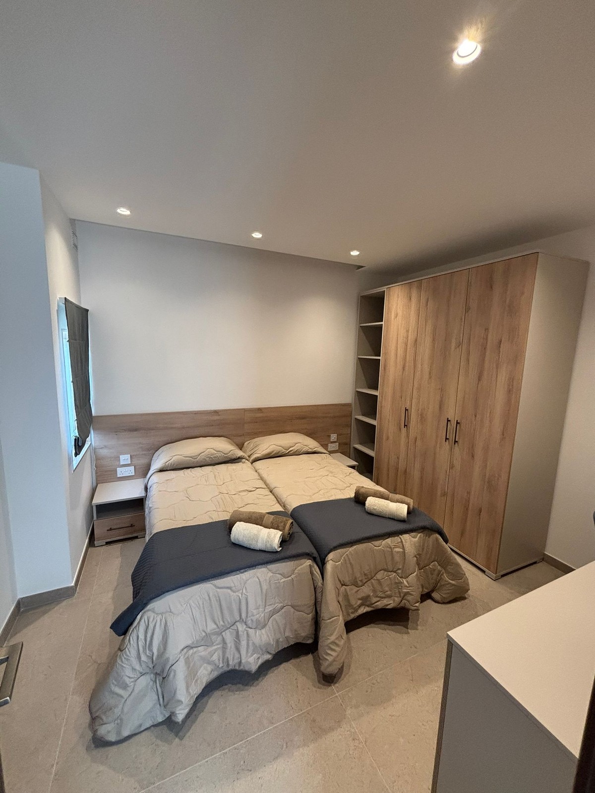 2 Bedroom Ensuite Penthouse for Long Let in Sliema - €2,500/month photo 7