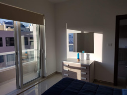 2 Bedroom Apartment for Long Let in Gżira - €1,400/month photo 5