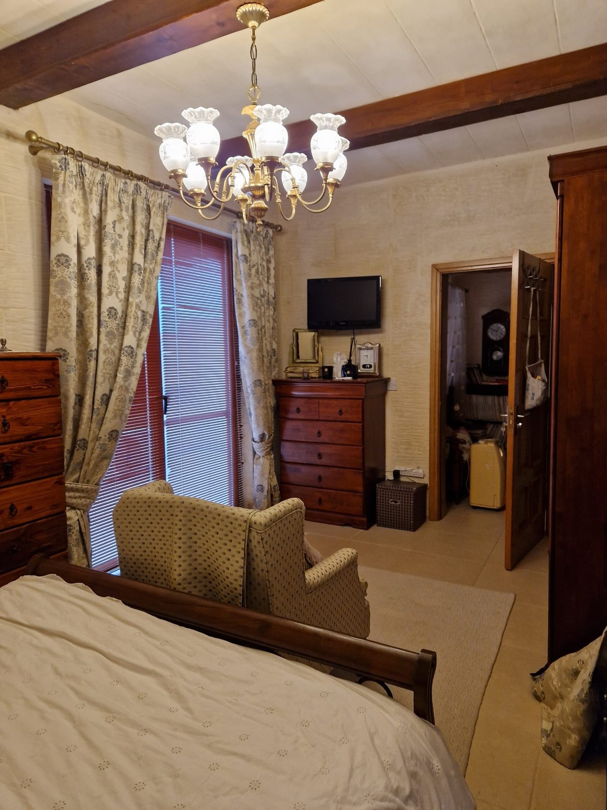 3 Bedroom Ensuite Farmhouse for Long Let in Nadur - €1,800/month photo 7