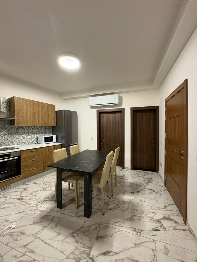 2 Bedroom Penthouse for Long Let in Swatar - €1,450/month photo 6
