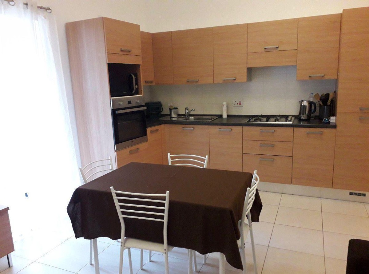 2 Bedroom Apartment for Long Let in Sliema - €1,750/month photo 3