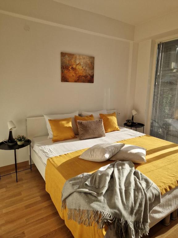 Ultra-Modern Apartment in St Julian’s, Malta – Perfect for 4 Guests