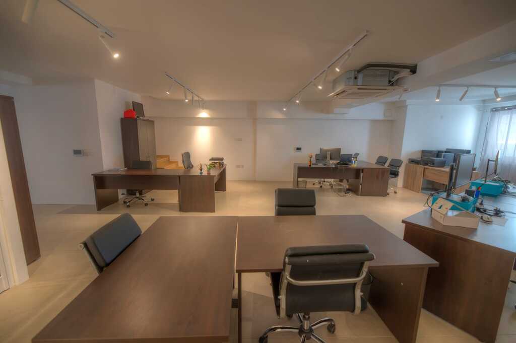 Office for Long Let in St. Julian's - €1,500/month photo 7