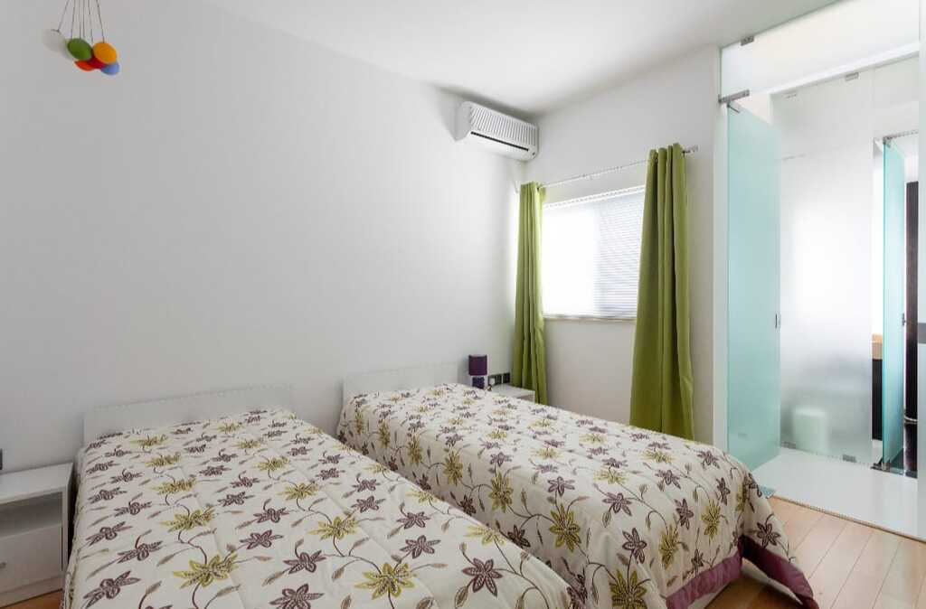 2 Bedroom Penthouse for Long Let in St. Paul's Bay - €2,500/month photo 5