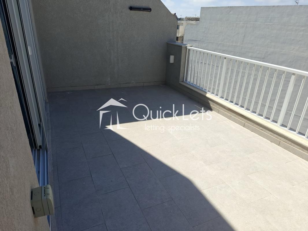 IMQABBA | BRAND NEW PENTHOUSE | €1,500 /month photo 9
