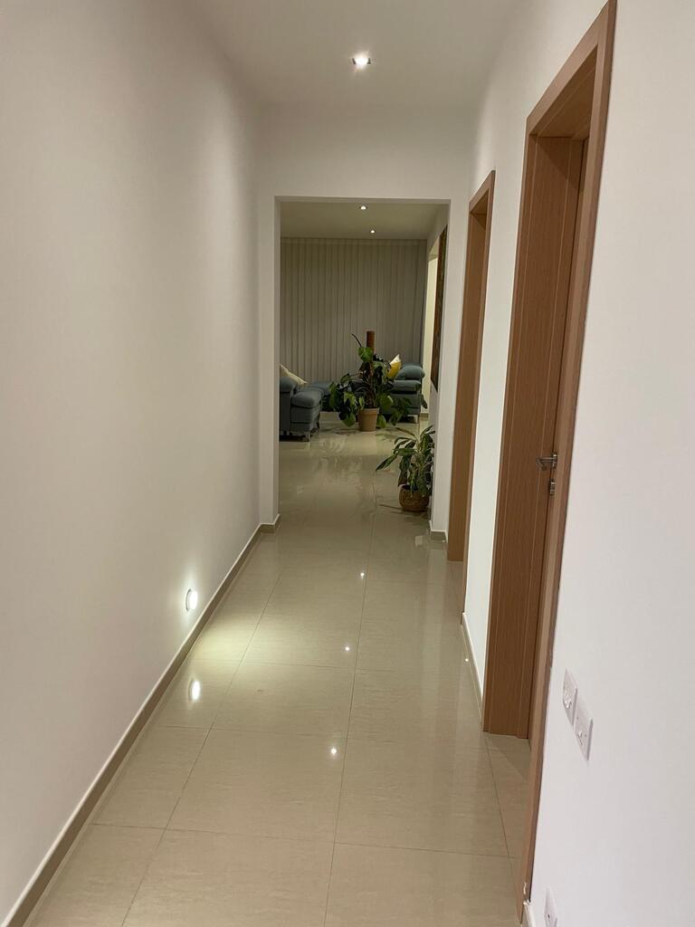 2 Bedroom Apartment for Long Let in Swieqi - €2,000/month photo 16