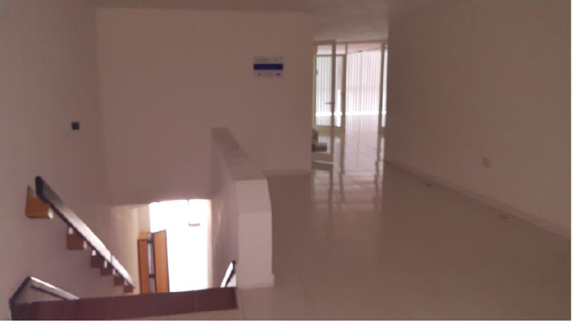 Office for Long Let in Lija - €1,500/month photo 5