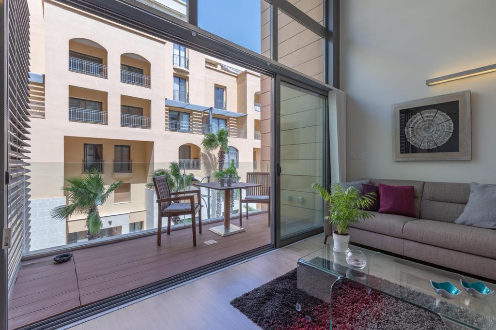 2 Bedroom Apartment for Long Let in St. Julian's - €2,500/month photo 12