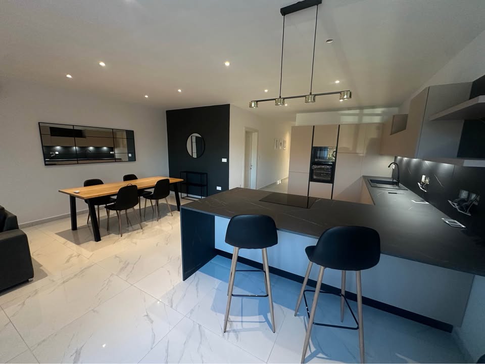 3 Bedroom Apartment for Long Let in Baħar iċ-Ċagħaq - €2,600/month photo 3