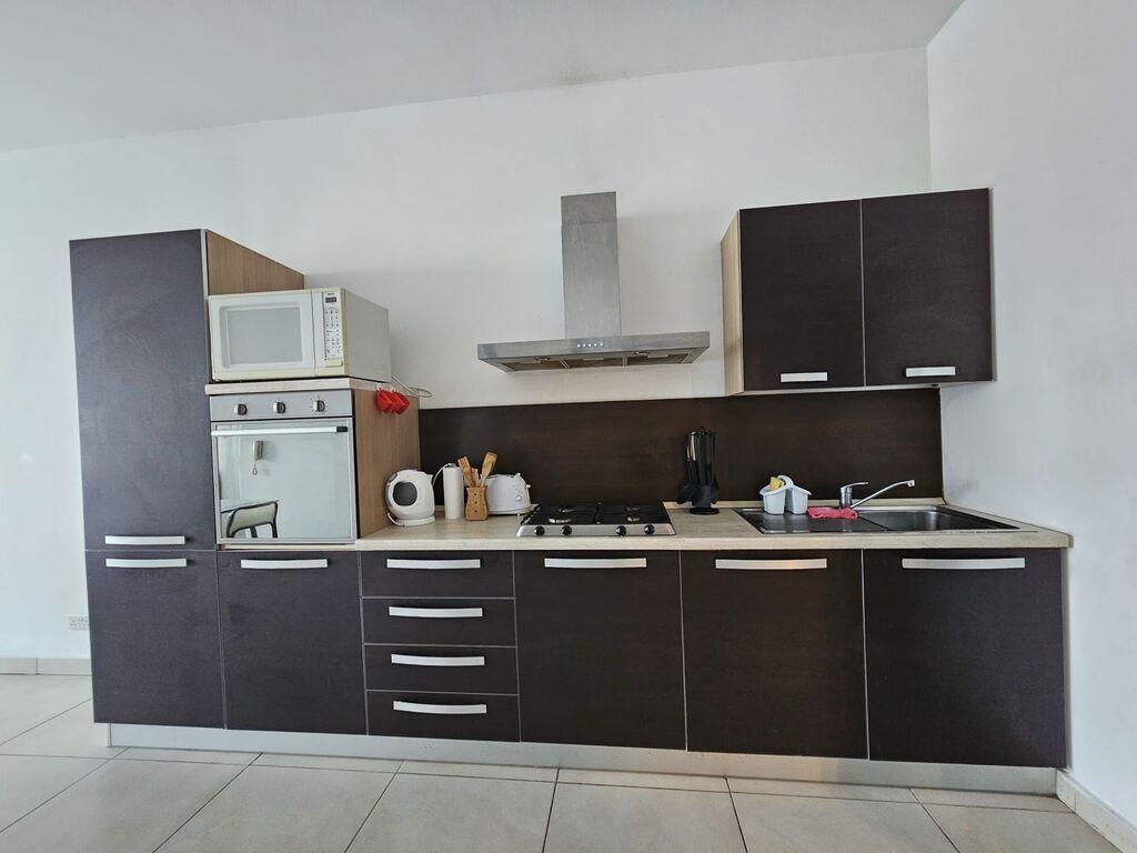 2 Bedroom Apartment for Long Let in St. Julian's - €1,500/month photo 4