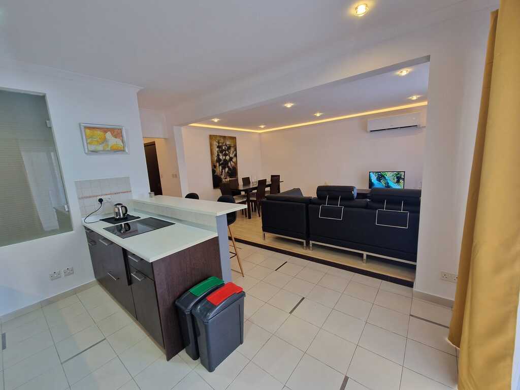 3 Bedroom Apartment for Long Let in Sliema - €2,600/month photo 5
