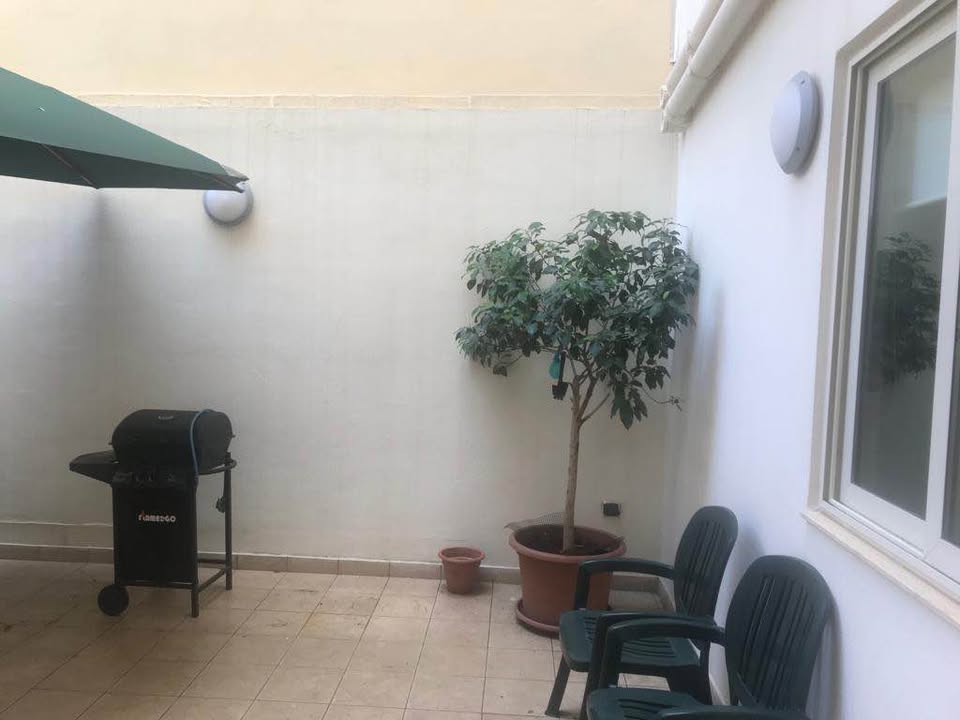 Beautiful Maisonette with A Spacious Entertainment Terrace in Ibragg photo 6