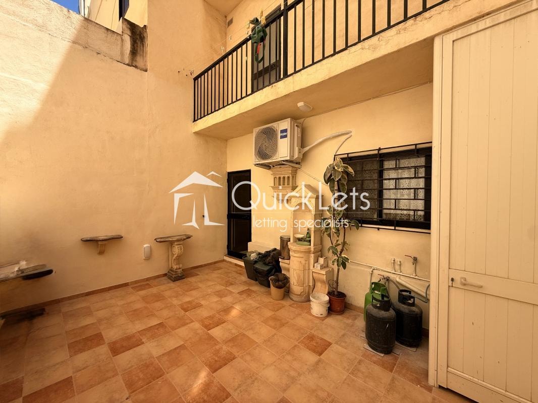 GZIRA  | APARTMENT | €1,550 /month photo 5