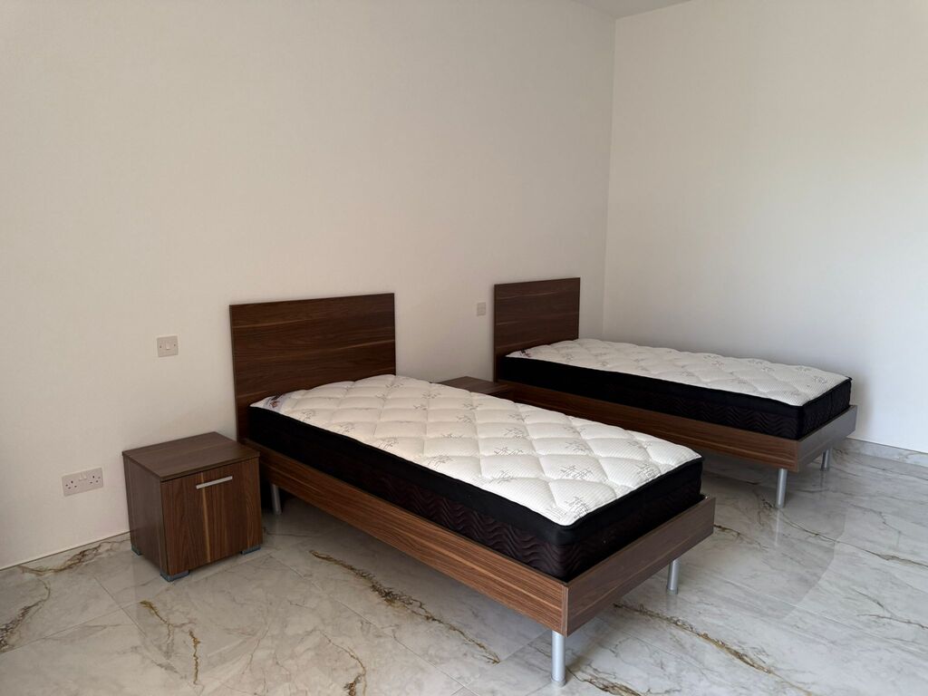 4 Bedroom Maisonette for Long Let in Żejtun - €2,400/month photo 19