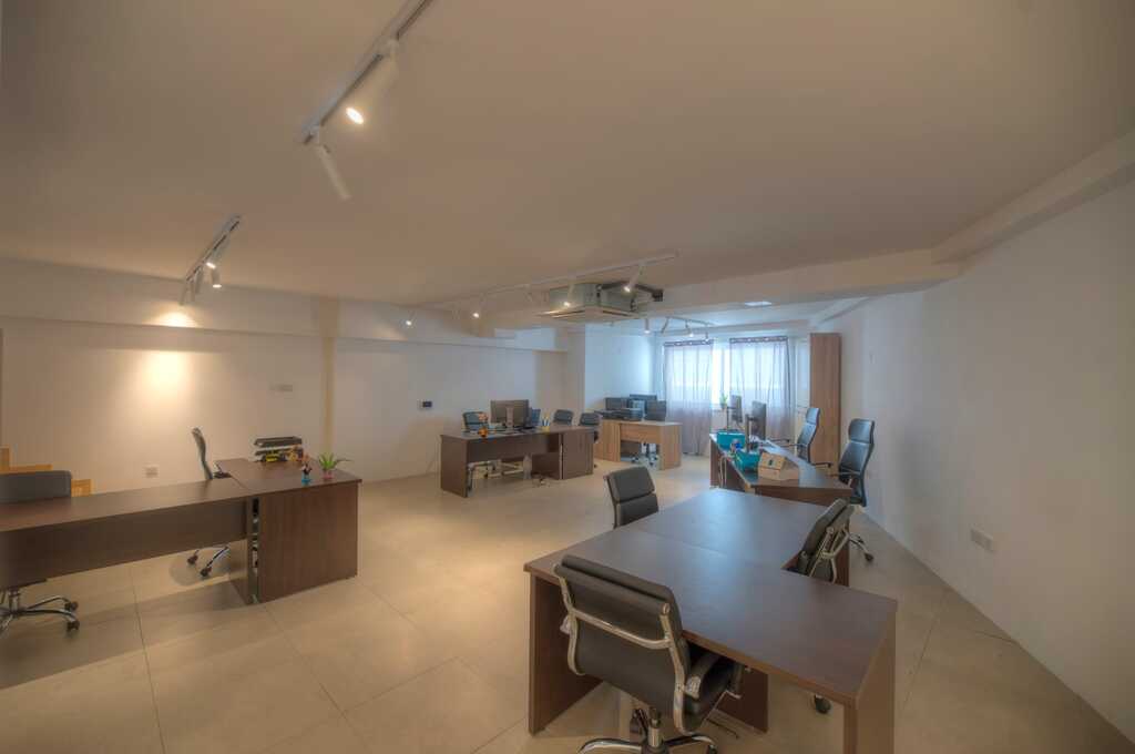 Office for Long Let in St. Julian's - €1,500/month photo 3