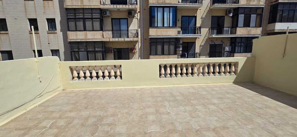 5 Bedroom Townhouse for Long Let in Sliema - €4,000/month photo 20