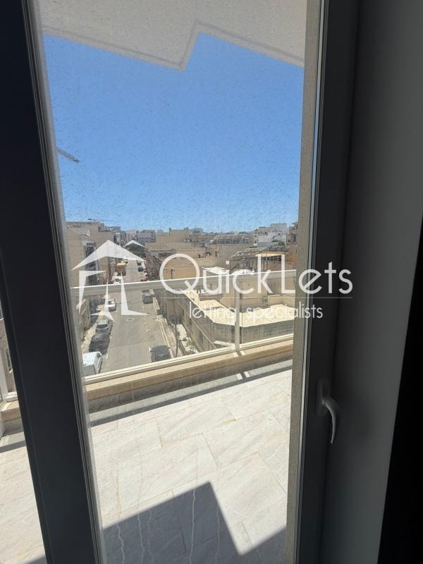 2 Bedroom Ensuite Apartment for Long Let in Żurrieq - €1,400/month photo 8