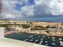 Stunning Seaview 2-Bedroom Penthouse in St. Julians