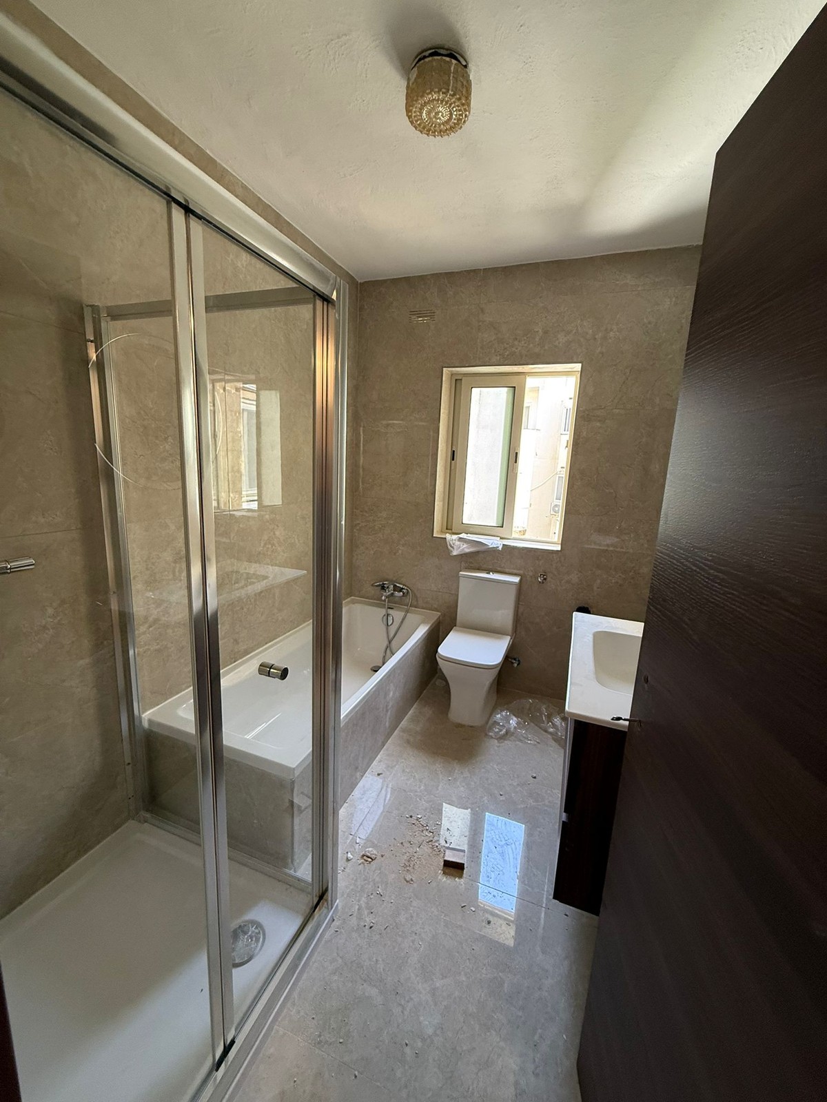 4 Bedroom Ensuite Apartment for Long Let in Msida - €2,300/month photo 5