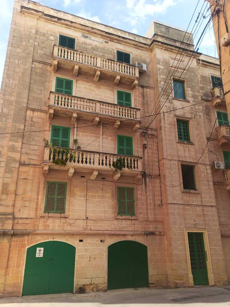 2 Bedroom Apartment for Long Let in Sliema - €1,750/month