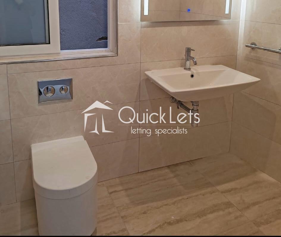 2 Bedroom Ensuite Townhouse for Long Let in Żabbar - €1,350/month photo 7