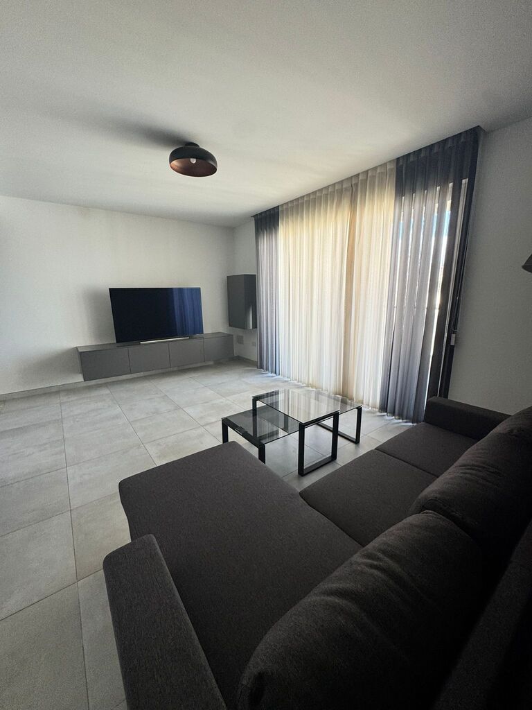 3 Bedroom Apartment for Long Let in Burmarrad - €1,600/month photo 2