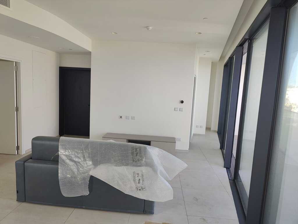 1 Bedroom Apartment for Long Let in St. Julian's - €4,000/month photo 2