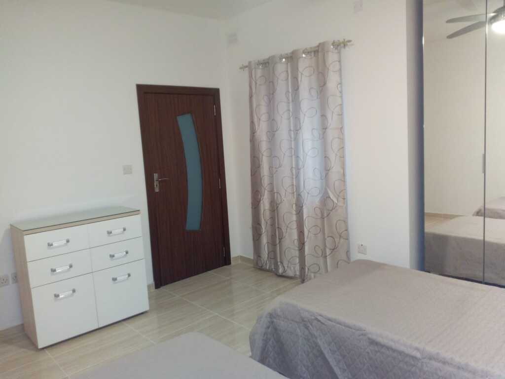 3 Bedroom Apartment for Long Let in Marsaskala - €2,000/month photo 12