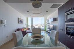 2 Bedroom Ensuite Penthouse for Long Let in Gżira - €2,100/month photo 3
