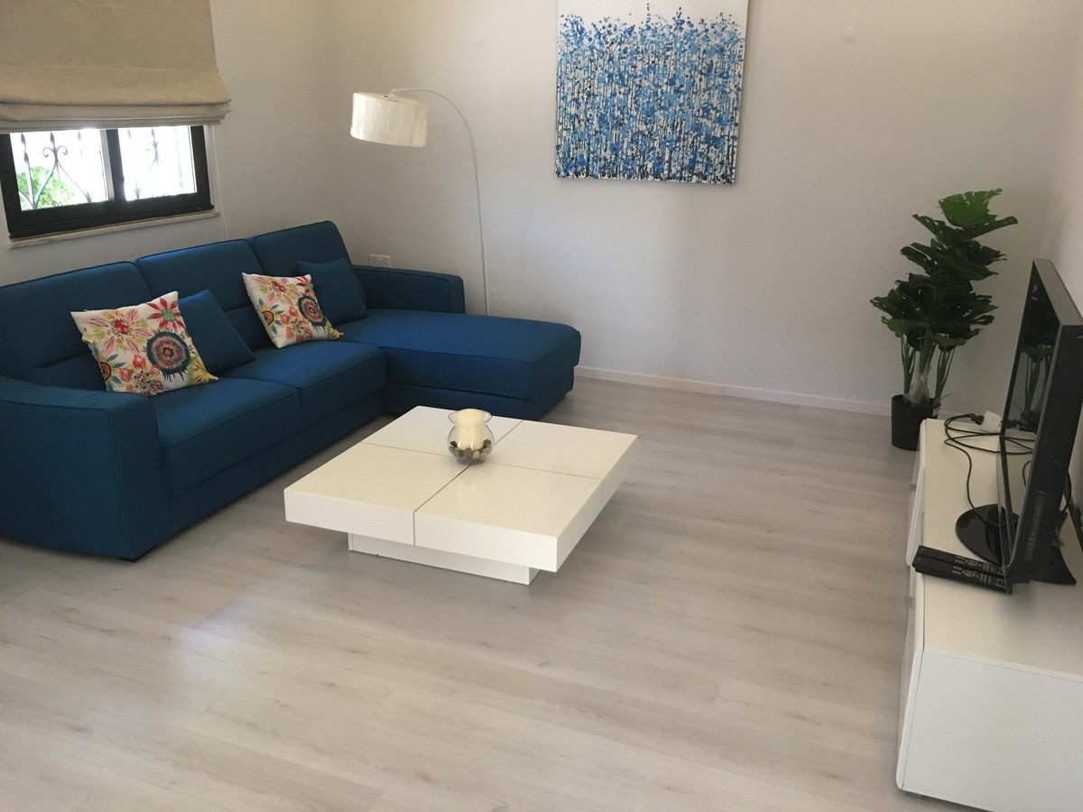 Magnificent 3-Bedroom Detached Villa in The Gardens St Julians