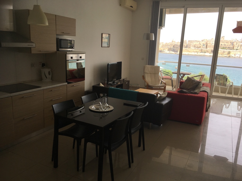 2 Bedroom Apartment for Long Let in Sliema - €2,000/month photo 3