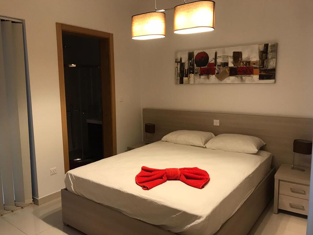 3 Bedroom Maisonette for Long Let in Swieqi - €1,800/month photo 4