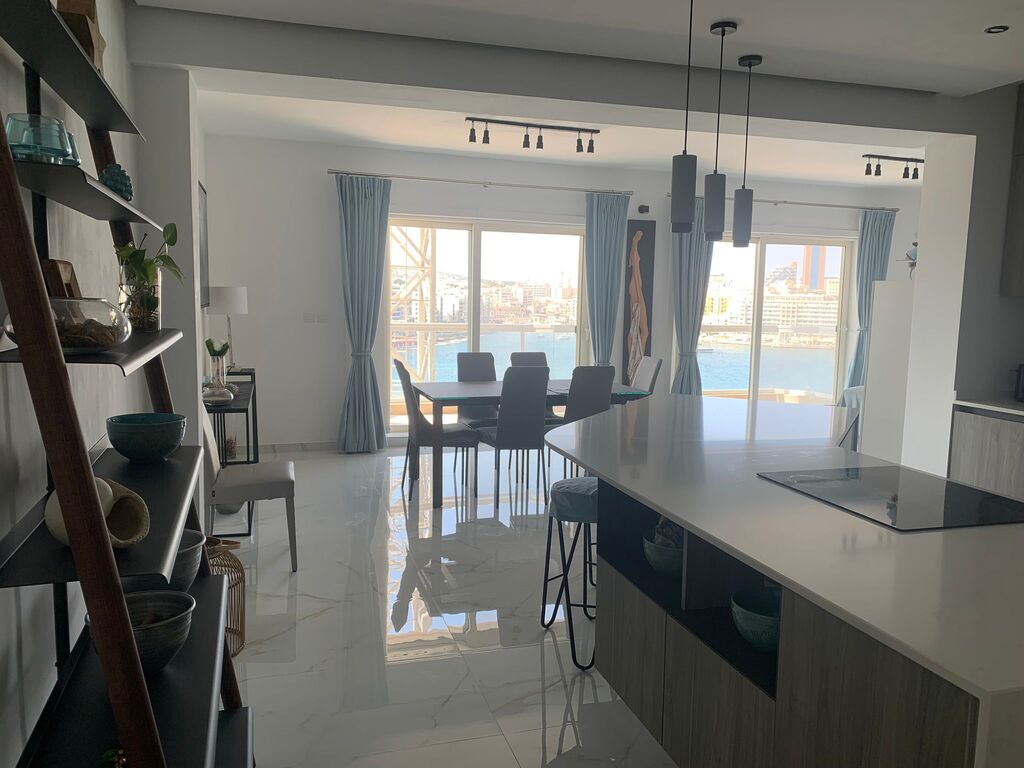 2 Bedroom Apartment for Long Let in Sliema - €3,000/month photo 8
