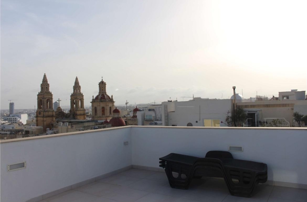 1 Bedroom Apartment for Long Let in Sliema - €1,200/month photo 10