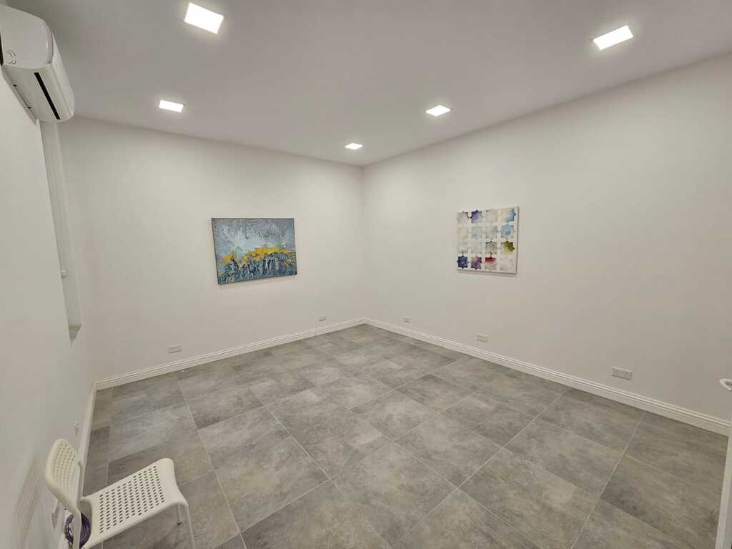 Office for Long Let in Valletta - €3,500/month photo 8