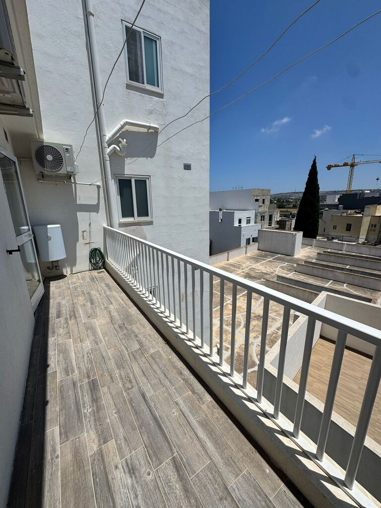 3 Bedroom Apartment for Long Let in Burmarrad - €1,600/month