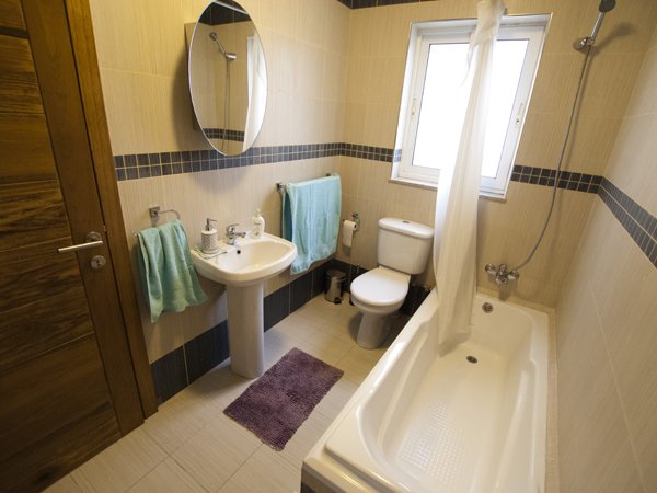 1 Bedroom Apartment for Long Let in Buġibba - €1,000/month photo 5