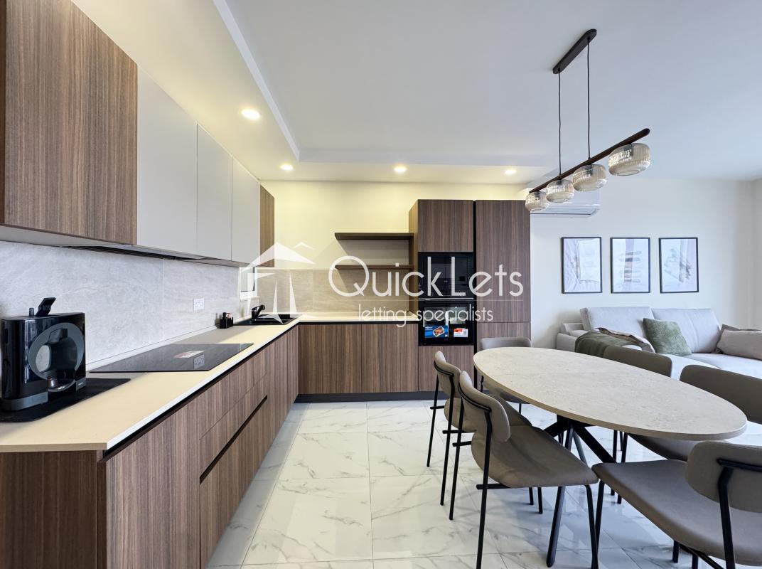 2 Bedroom Ensuite Penthouse for Long Let in Mellieħa - €1,900/month photo 8