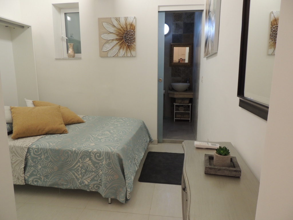 1 Bedroom Apartment for Long Let in Valletta - €1,100/month photo 2