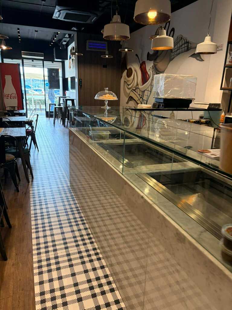 Restaurant/Bar for Long Let in Gżira - €4,050/month photo 6