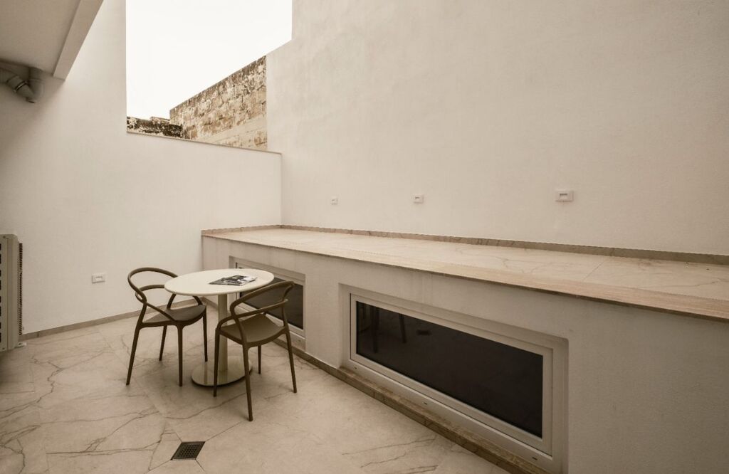 3 Bedroom Maisonette for Long Let in San Ġwann - €2,200/month photo 8