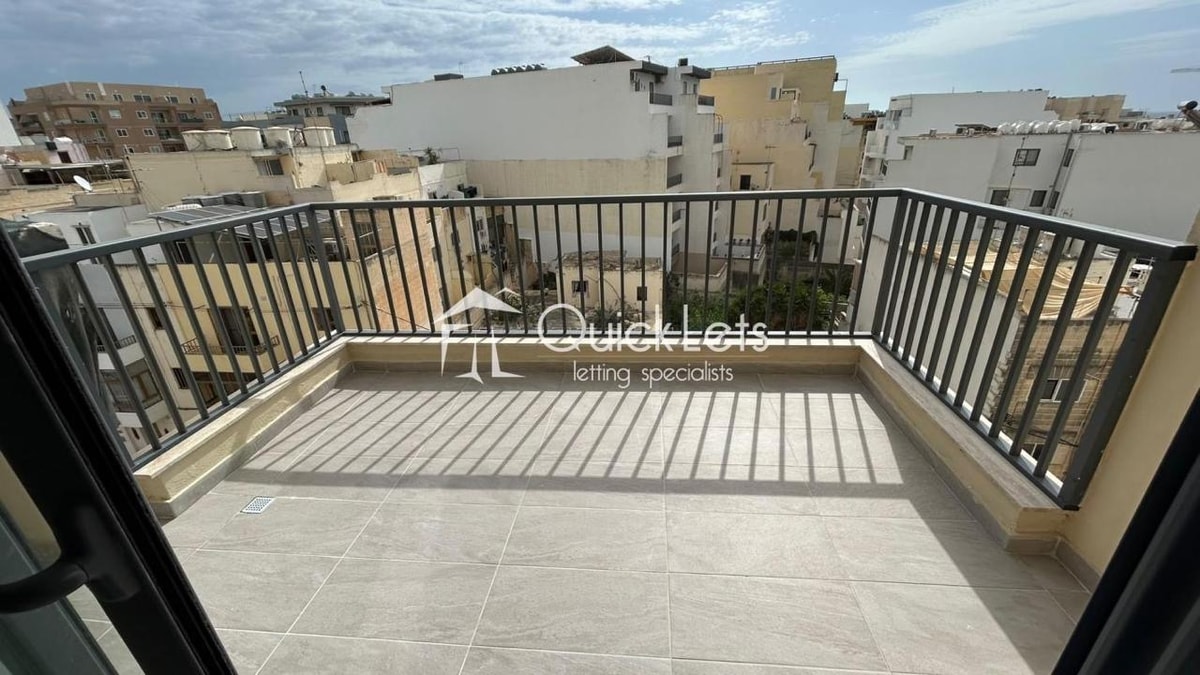 MARSASCALA  | APARTMENT | €1,500 /month