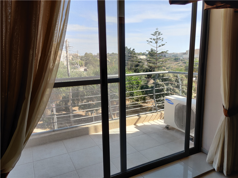 3 Bedroom Apartment for Long Let in Mosta - €1,300/month photo 2