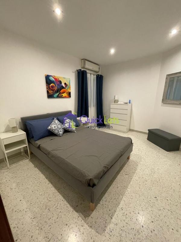 2 Bedroom Ensuite Maisonette for Long Let in St. Julian's - €1,700/month photo 4