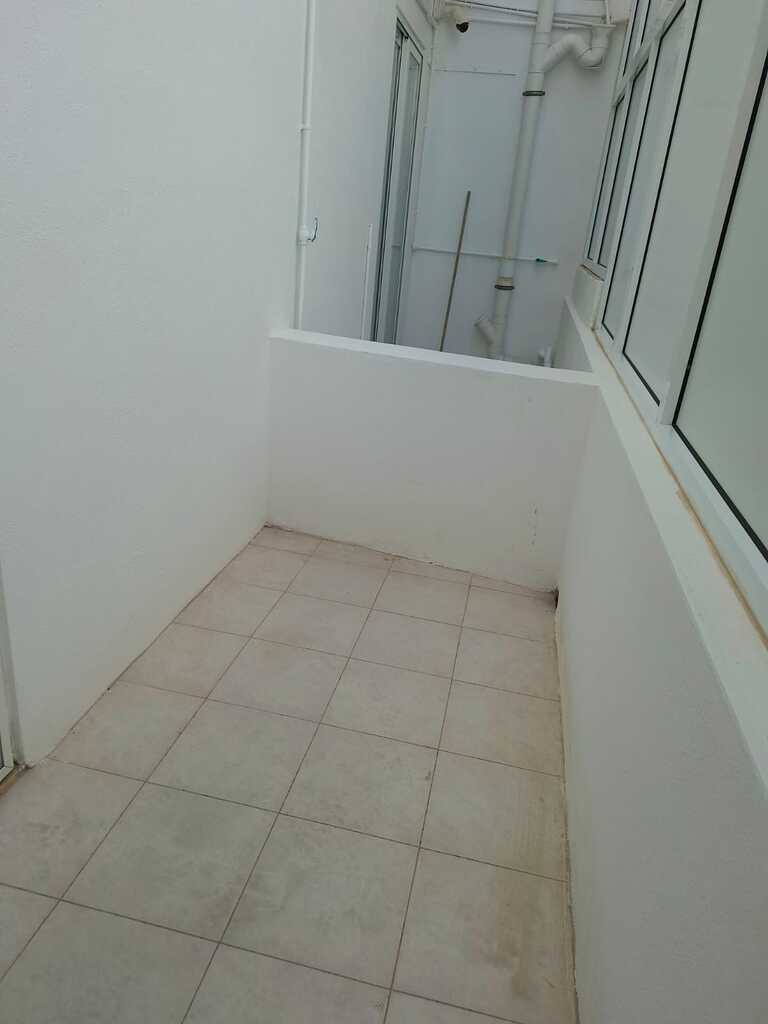 Office for Long Let in Mrieħel - €2,000/month photo 6