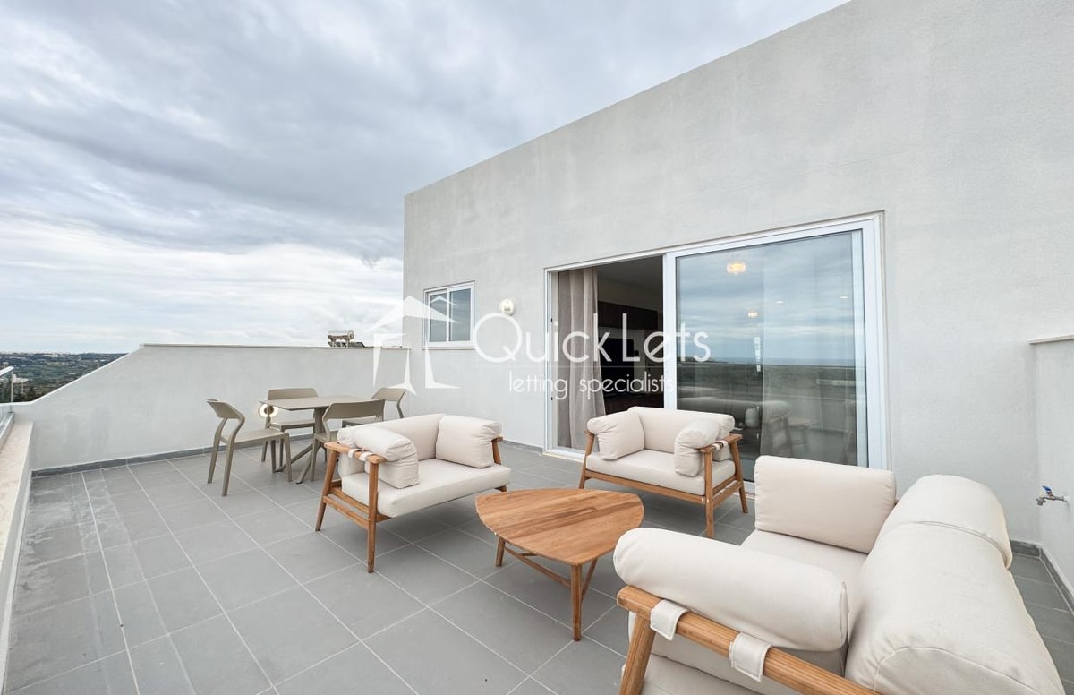 2 Bedroom Ensuite Penthouse for Long Let in Mellieħa - €1,900/month photo 3
